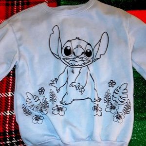 stitch sweatshirt size XS